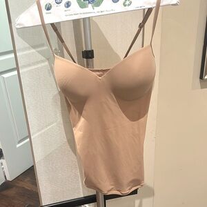 Hanro Nude Camisole Tank Size 34C